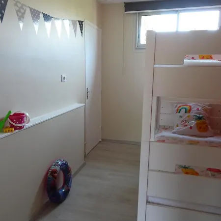 T3 150 M De La Plage, Climatisation, Piscine Et Parking Privatif - לה לבאנדו